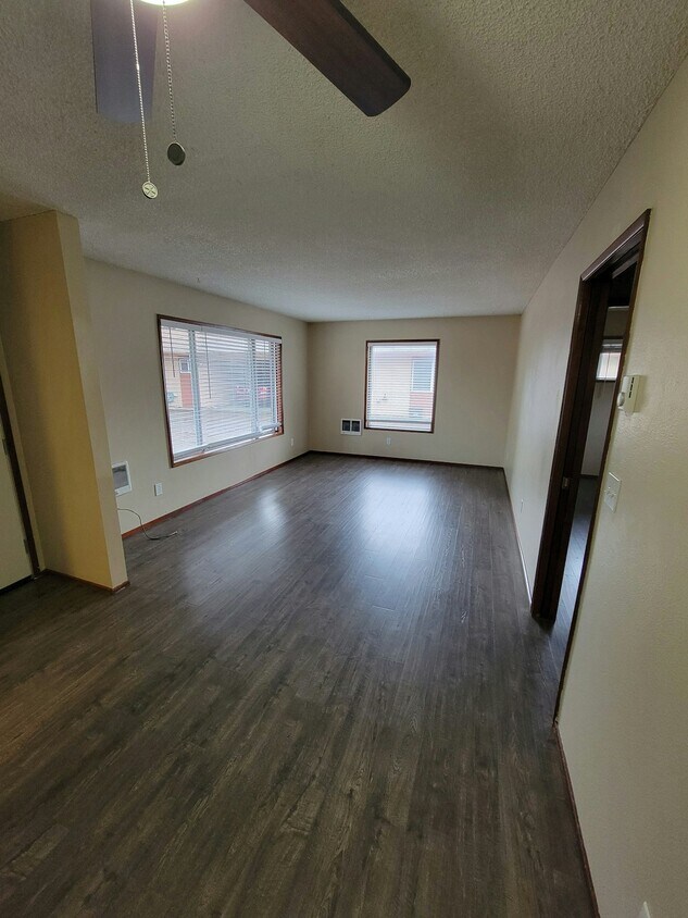 Photo - 743 9th Street