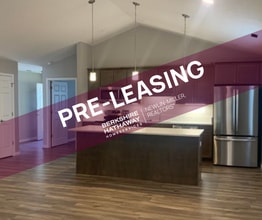 Building Photo - 3779 Joy Cir W