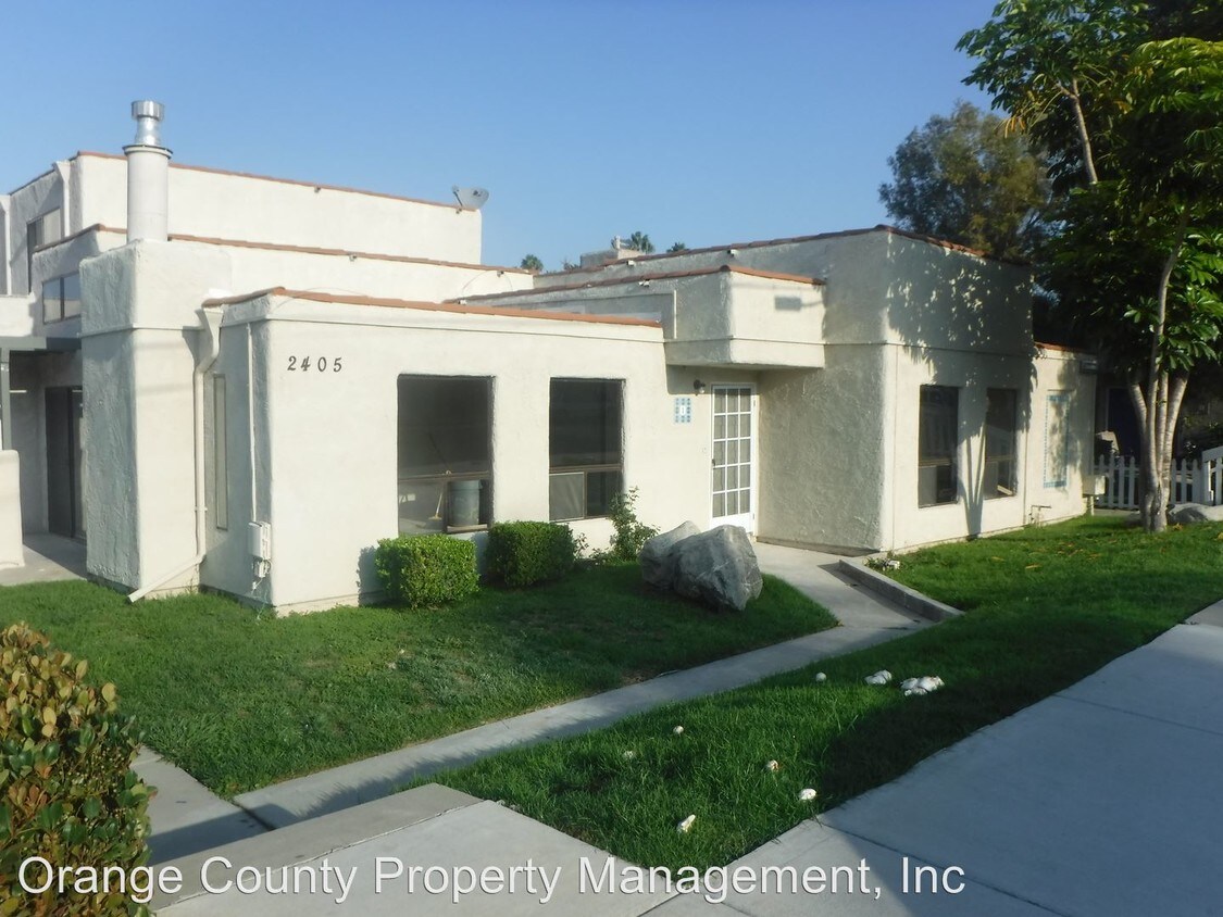 Primary Photo - 2405 Delaware St