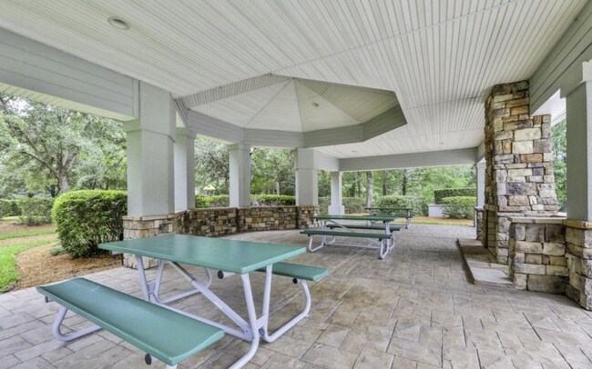 Building Photo - 1601 Majestic View Ln