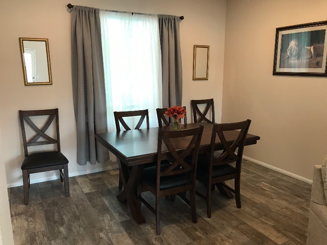 Foto del edificio - 37435 Paseo Tulipa