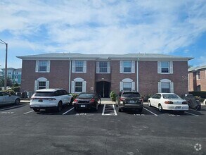 Building Photo - 3895 35th Way S
