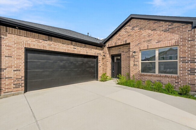Building Photo - 2610 Liguria Ln