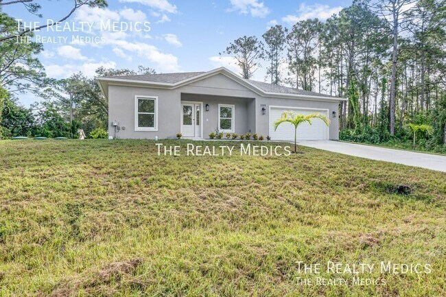 Foto del edificio - 1155 Yakutat Ave SE