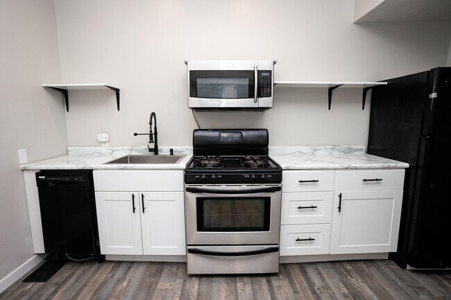 Foto del edificio - 840 S Ironwood Dr