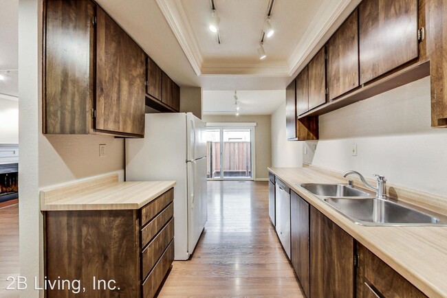 Building Photo - 3 br, 3 bath House - 46958 Masonic Terrace