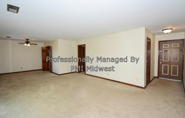 Foto del edificio - 3031 E 47th St
