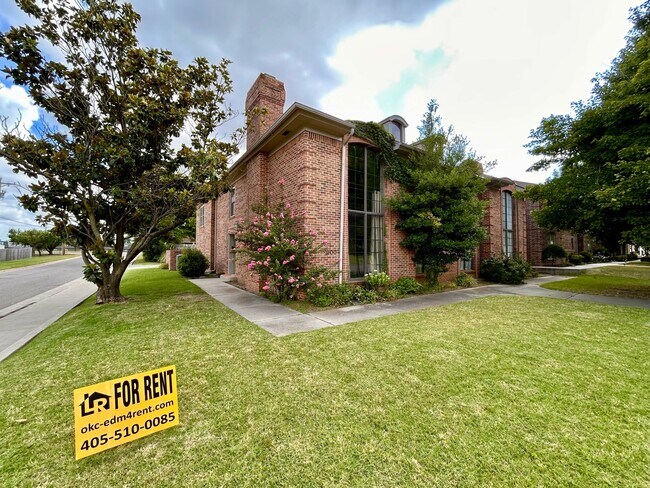 Foto del edificio - 2200 NW 49th St