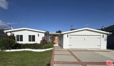 Building Photo - 5826 Ostrom Ave