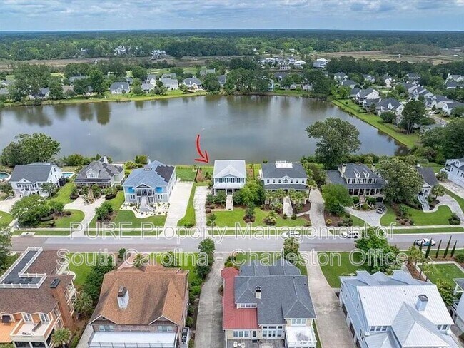 Foto del edificio - 1597 Rivertowne Country Club Dr