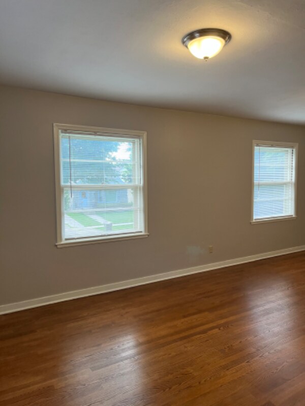 Foto del edificio - 2643 N 63rd St