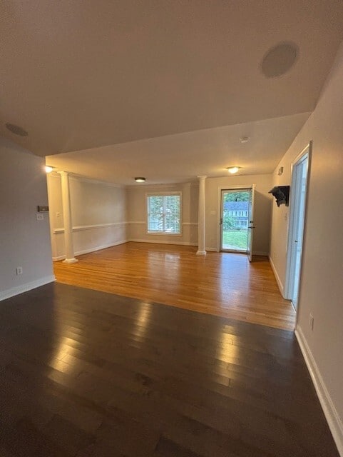 Building Photo - 8120 Castle Grove Dr