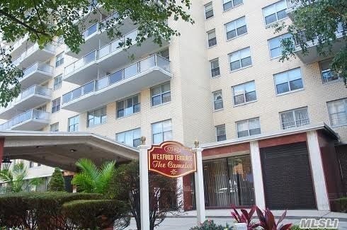 Foto del edificio - 175-20 Wexford Terrace