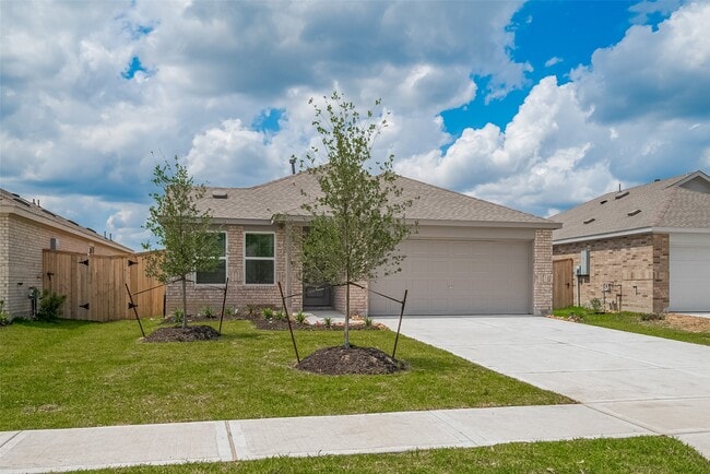 Building Photo - 21459 Montecagnano Ave