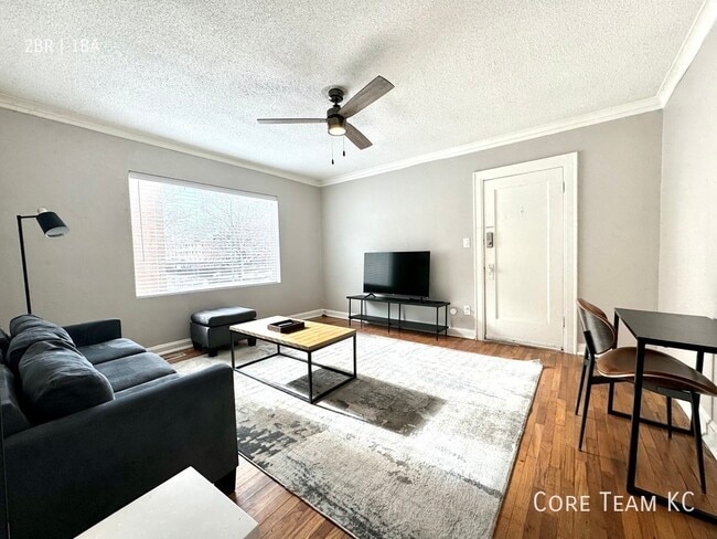 Foto del edificio - 4511 Roanoke Pkwy