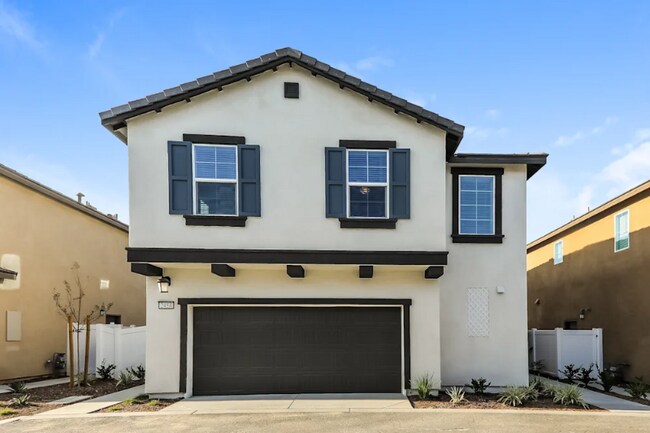 Foto del edificio - 2452 Gunner Ridge Way