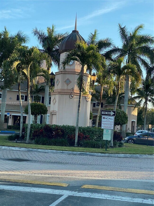 Foto del edificio - 607 Belmont Ln