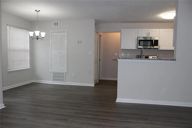 Foto del edificio - 106 Hawkstone Way