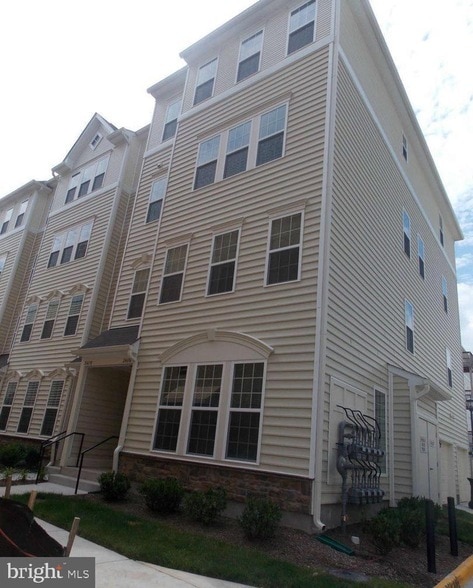 Photo - 24698 Lynette Spgs Ter Townhome