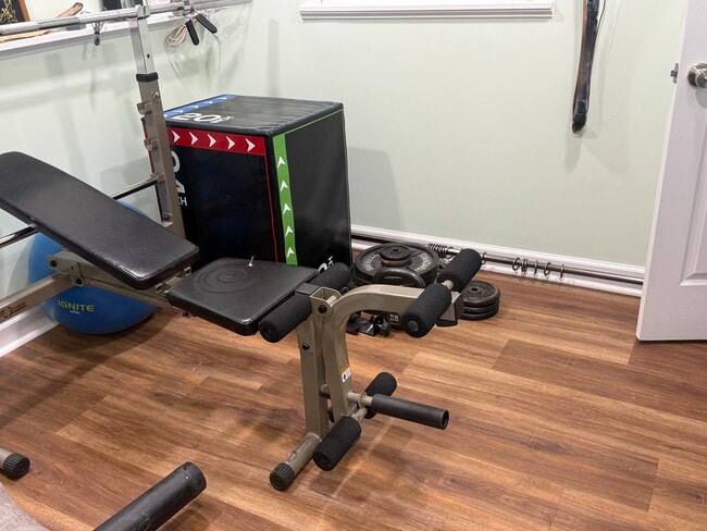 Building Photo - 8325 Wesleyan St