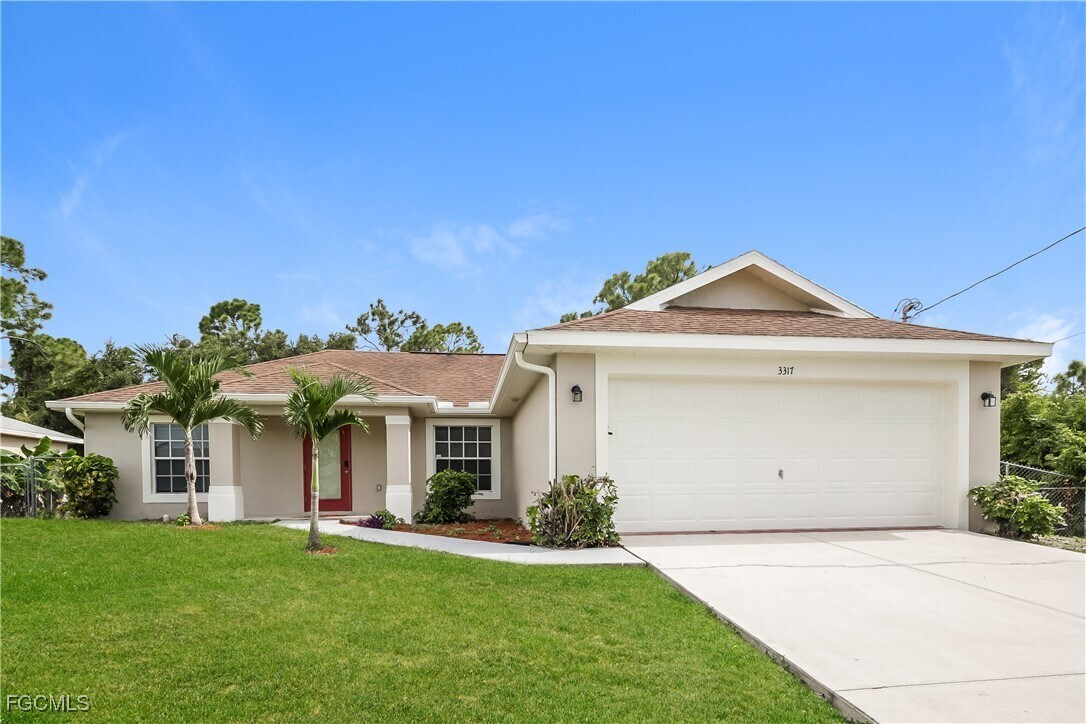 Foto principal - 3317 18th St W