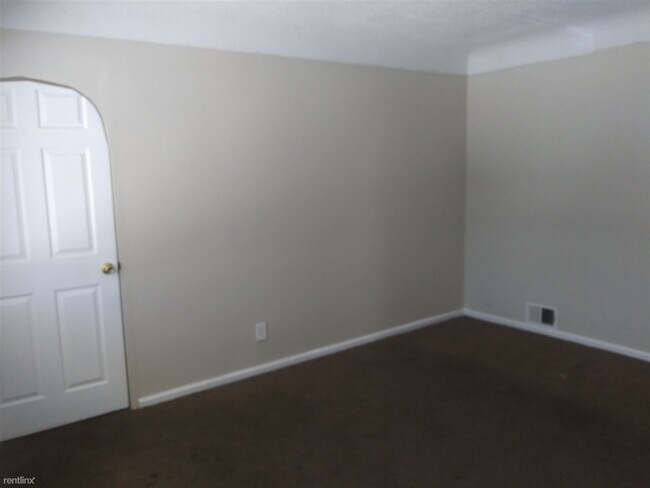 Foto del edificio - 2 br, 1 bath House - 20751 Dexter Blvd