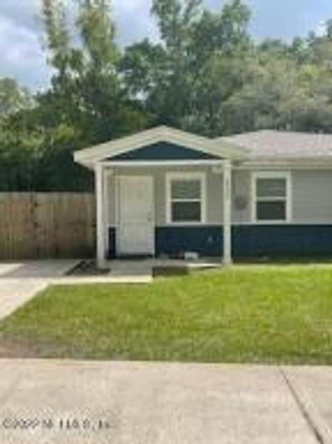 3 bedroom 2 Bath - 3 bedroom 2 Bath House
