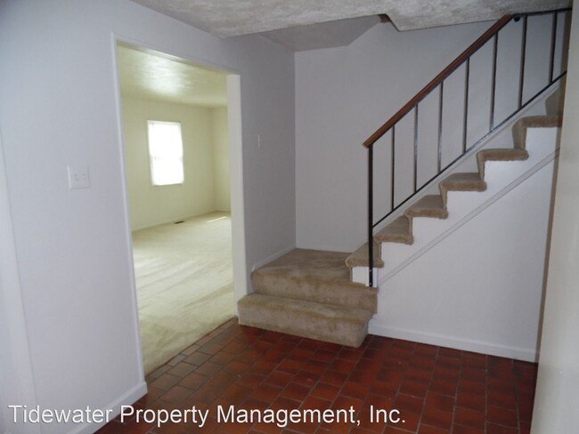Building Photo - 4 br, 2.5 bath House - 1722 Truro Road