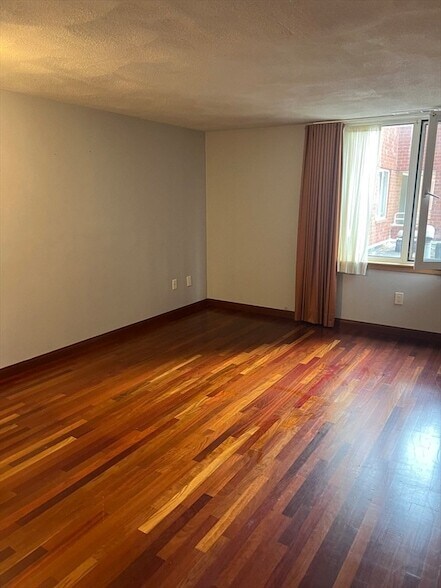 Foto del edificio - 50 Watertown St
