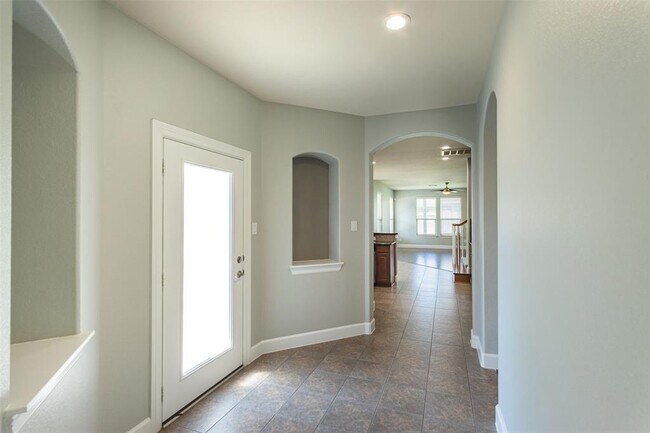 Building Photo - 4630 Durban Oaks Dr