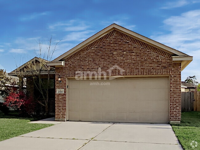 Building Photo - 2324 Shady Tree Ln