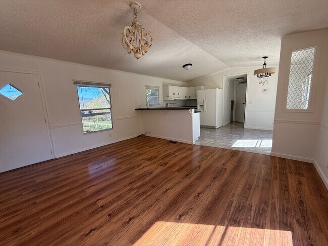 Foto del edificio - 7268-A Old Tuckaleechee Road Townsend, TN 37882