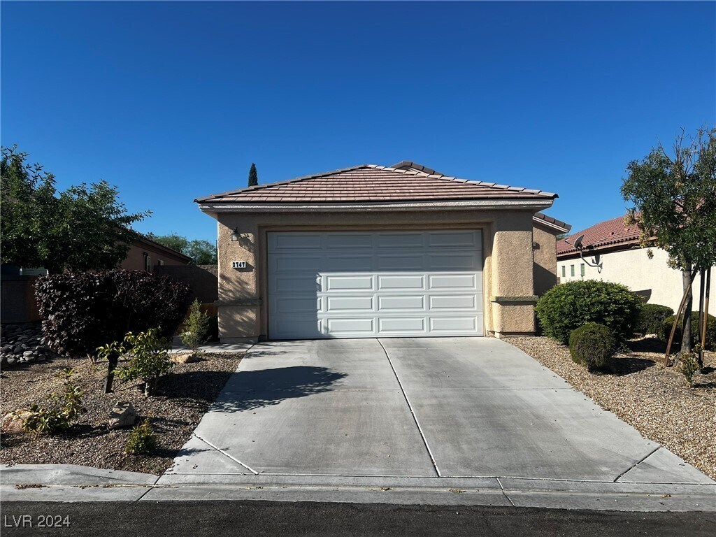 Foto principal - 2747 Lochleven Way
