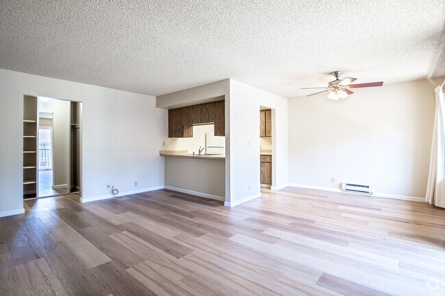 1BR, 1BA - 700SF - One Ten Remington Apartments