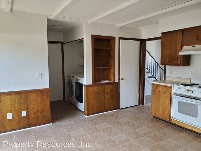 Building Photo - 5115 Santa Clara Pl