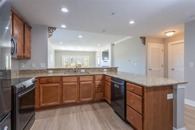 Building Photo - 300 Bella Harbor Ct