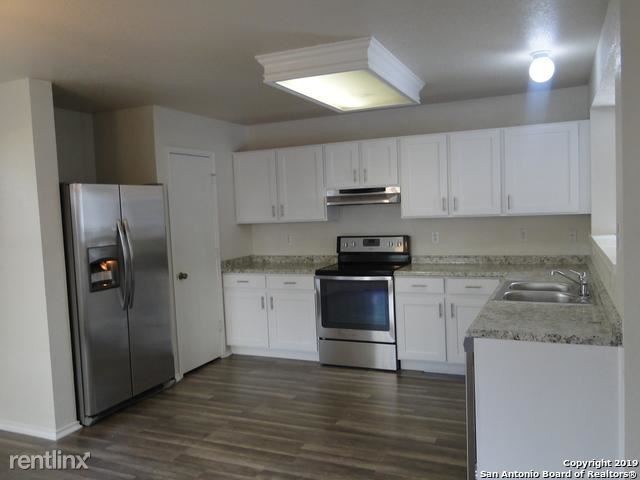 Building Photo - 3 br, 2 bath House - 421 Hampton Cv