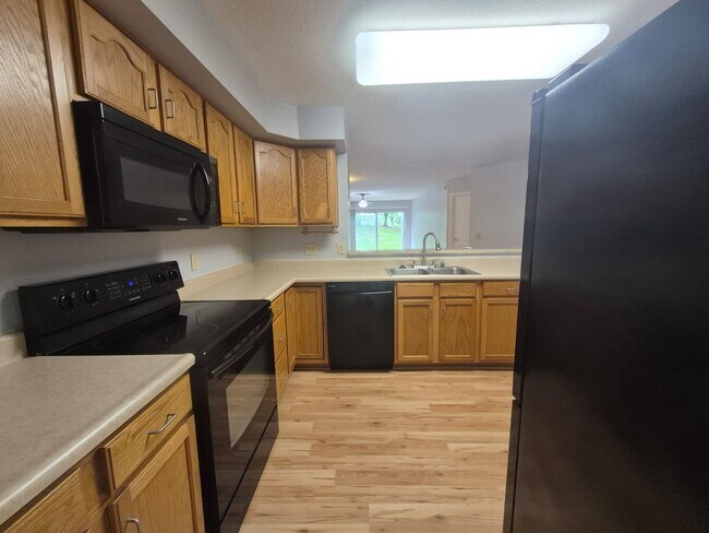 Building Photo - 1548 Butler Ct