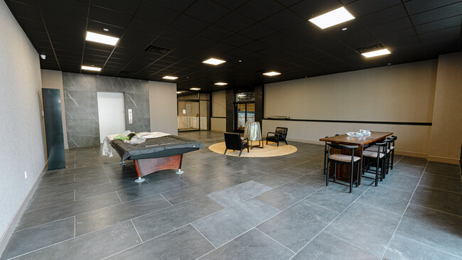 Lobby - 201 Newark Pompton Turnpike