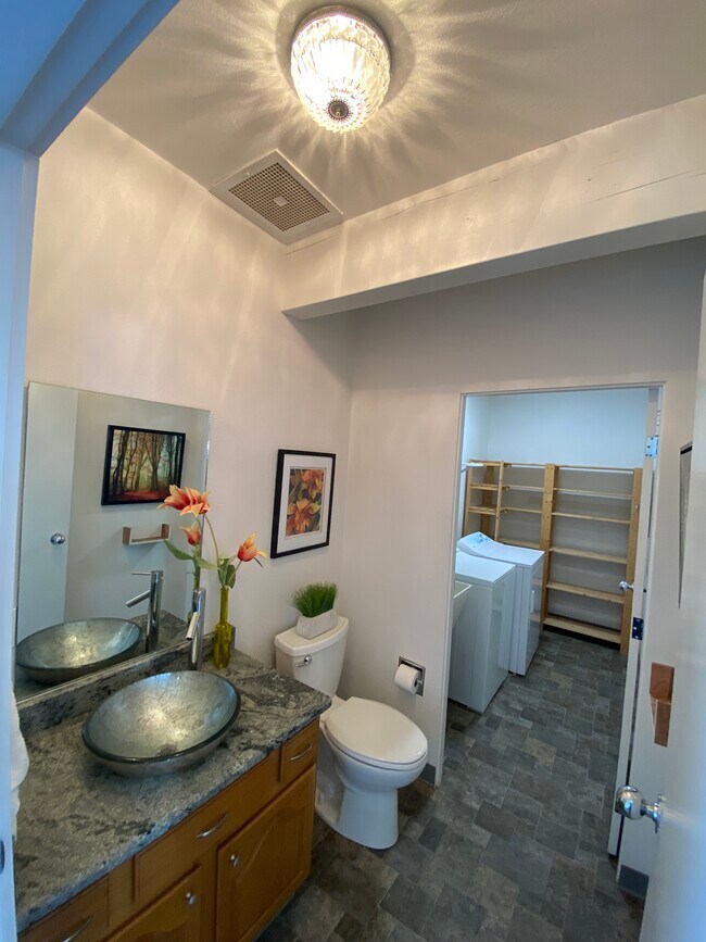 600 Barrow St Unit 601, Anchorage, AK 99501 Condo for Rent in