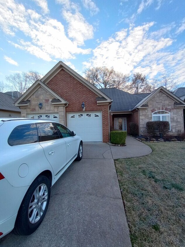 Foto principal - 1 level Hixson Townhome!