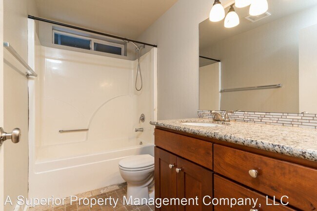 Building Photo - 3 br, 2.5 bath House - 2950 NW Chardonnay ...