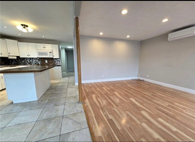 Building Photo - 46 Blum Ave