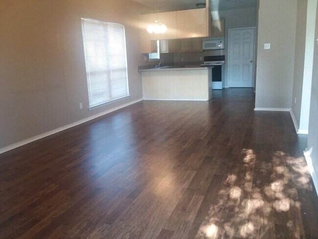 Foto del edificio - 112 Obrien Ct