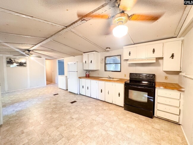 Building Photo - 6201 Old Leesburg Rd