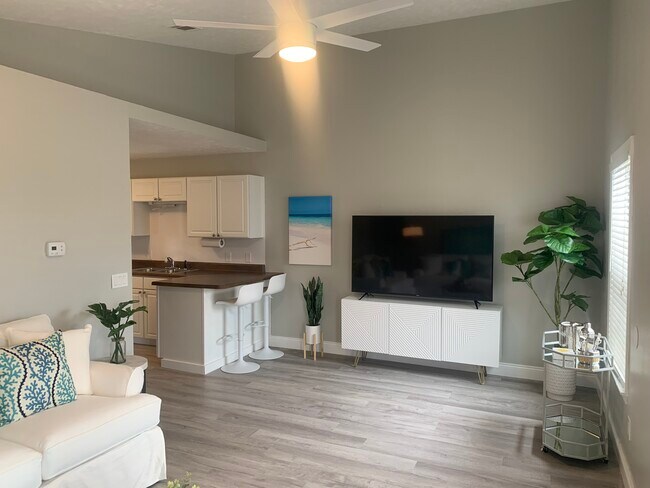 Foto del edificio - 5709 Beach Dr