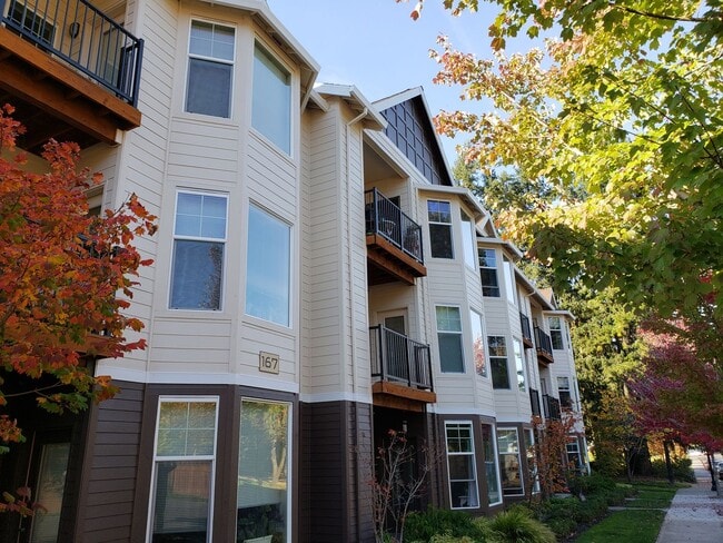 Interior Photo - Belmar Commons