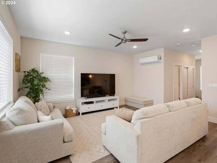 Photo - 5432 SE 137th Ave