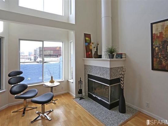 Building Photo - 5 Scott Aly