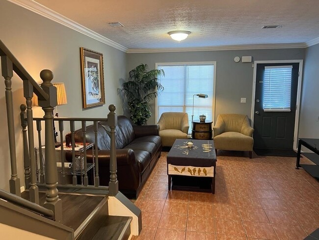 Foto del edificio - 6632 Witherington Ct NW